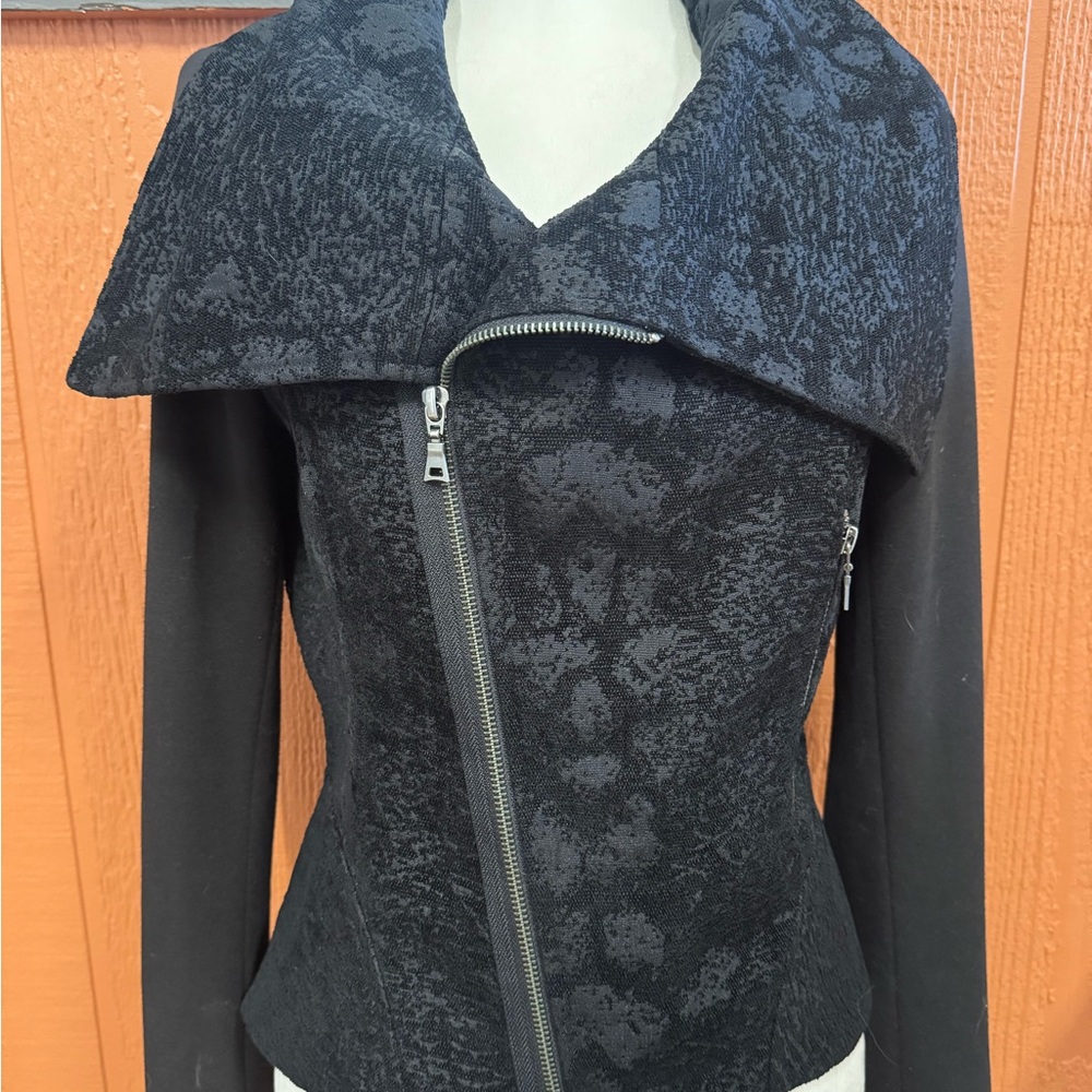 Tahari Black Asymmetrical Women's Jacket